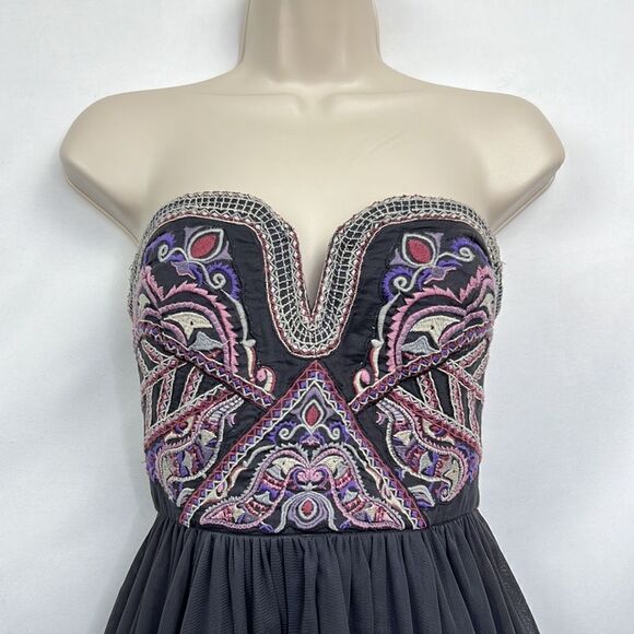 Free People gray embroidered strapless event dress size O - Picture 2 of 11